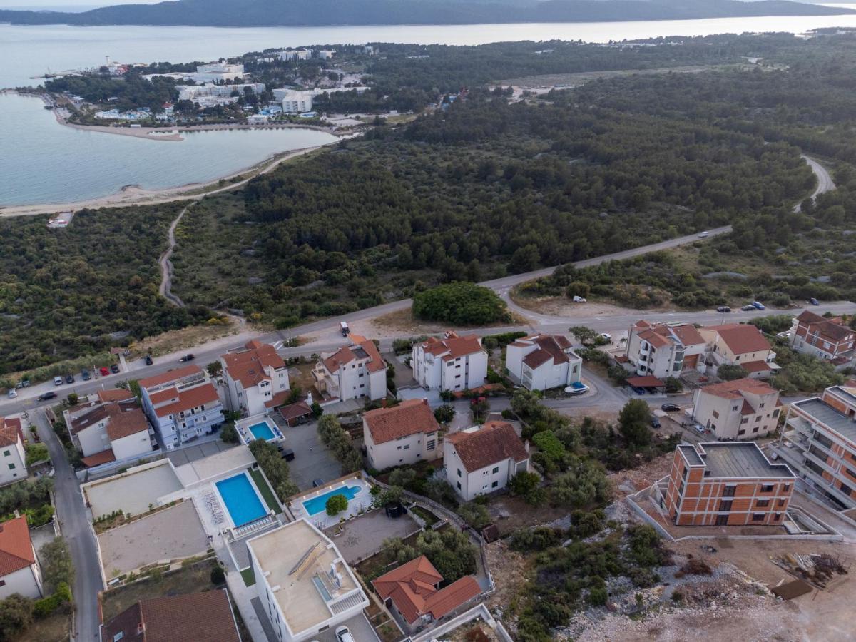 Sun Gardens Vila Šibenik Exterior foto